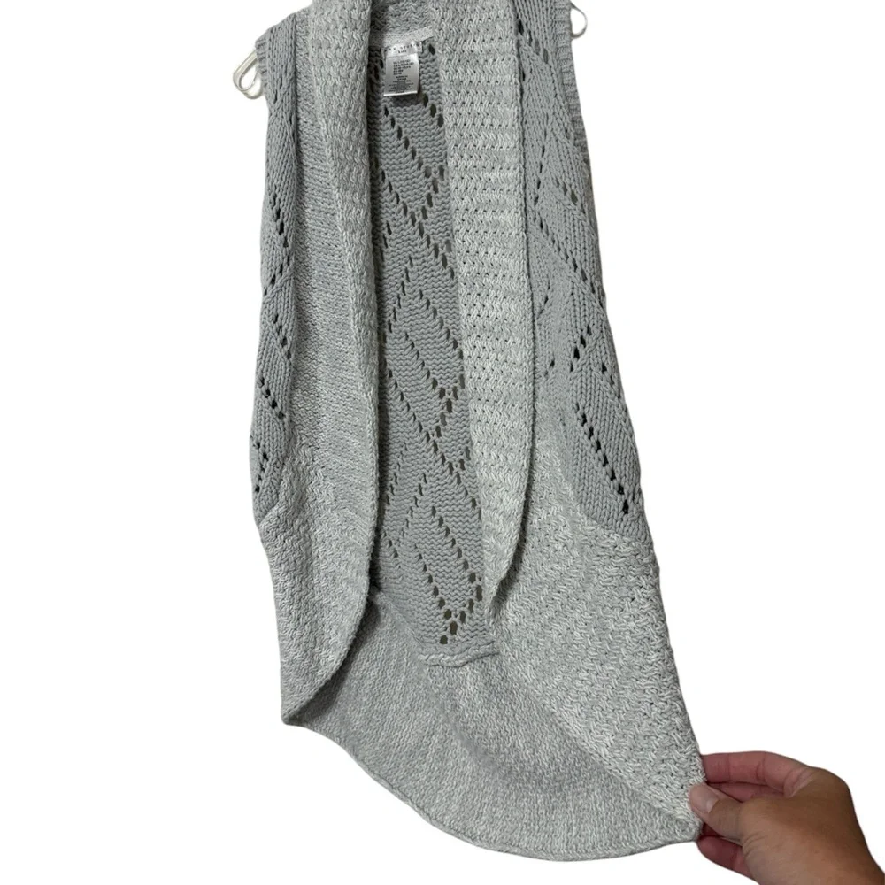 Max Studio Kids Girls Size 10/12 Gray Sweater
